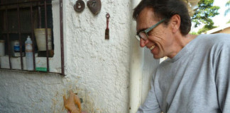 Escultor faz exposição no Sesc Pompeia