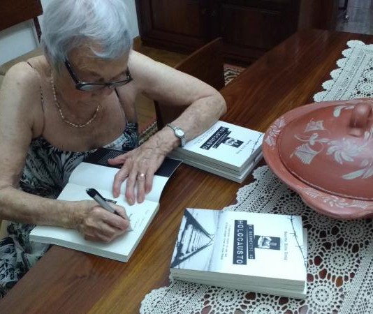 Revelando o holocausto