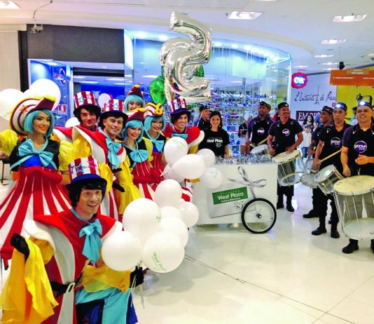 25 anos de West Plaza