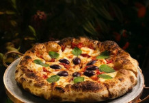 Pizzatopia tem inspiração napolitana